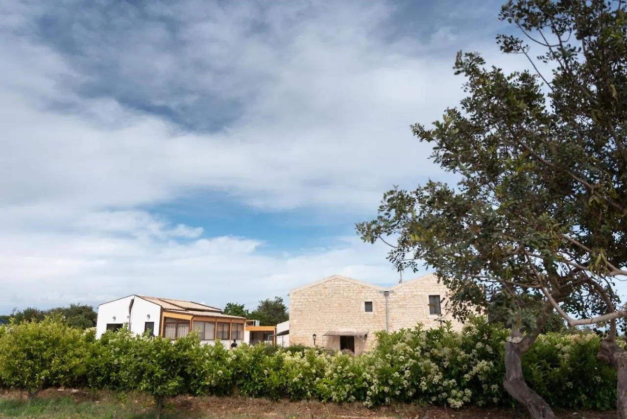 Agriturismo Tenuta Sparaceto Modica 0*,  Italy